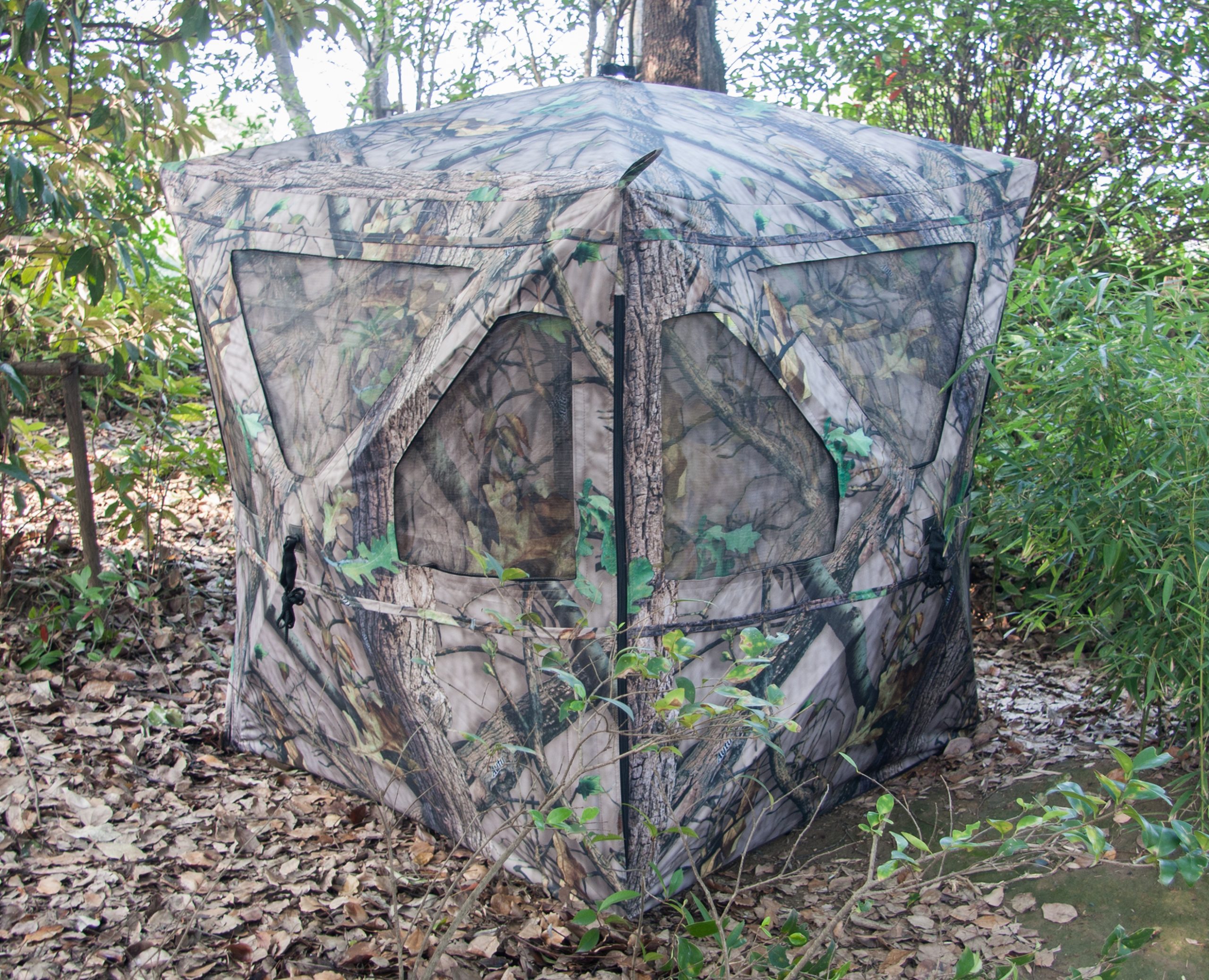 Puesto De Caza De Camuflaje